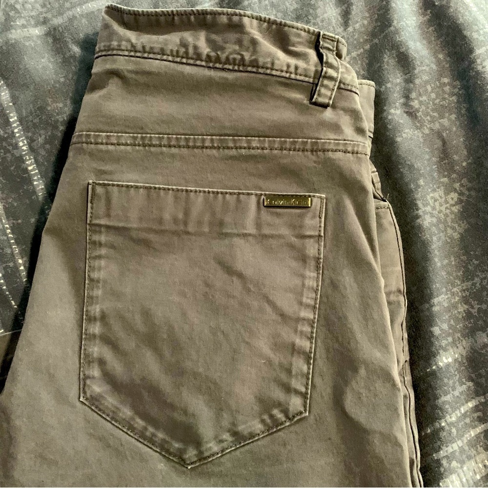 Calvin Klein 30x30 soft 98% cotton pants/ unisex slim fit